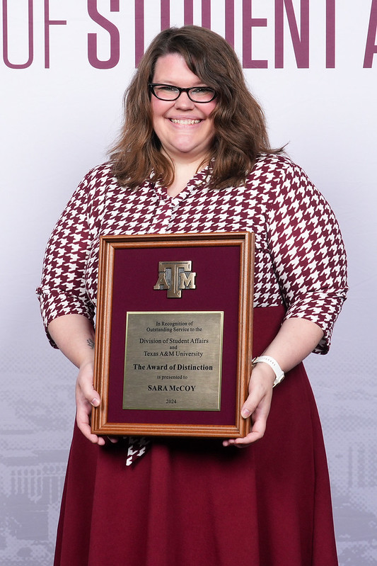 Sara with her award