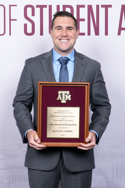 Kaulin with his award