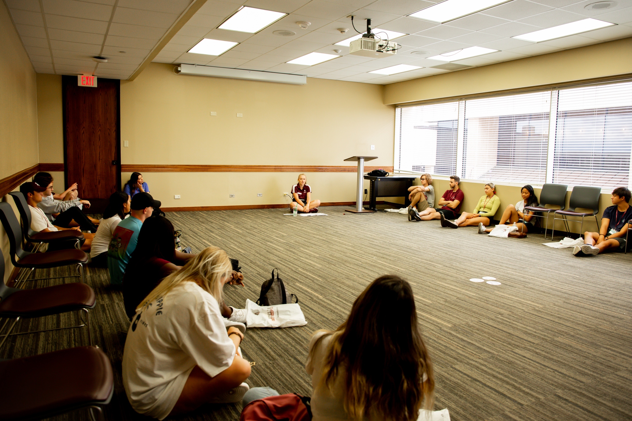 Katy Fredericksen '22 leading an orientation discussion group